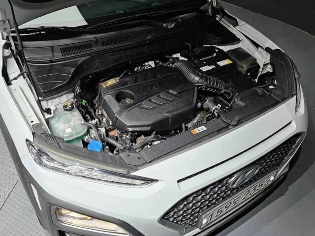 Белый Хендай Другая, объемом двигателя 1.6 л и пробегом 47 тыс. км за 13000 $, фото 4 на Automoto.ua