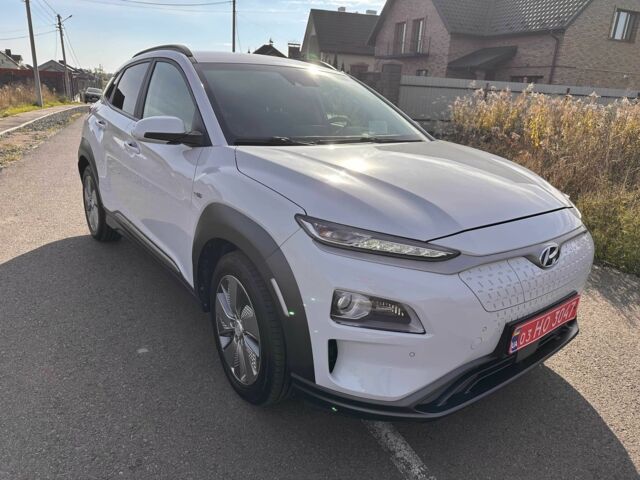 Белый Хендай Другая, объемом двигателя 0 л и пробегом 68 тыс. км за 17750 $, фото 6 на Automoto.ua