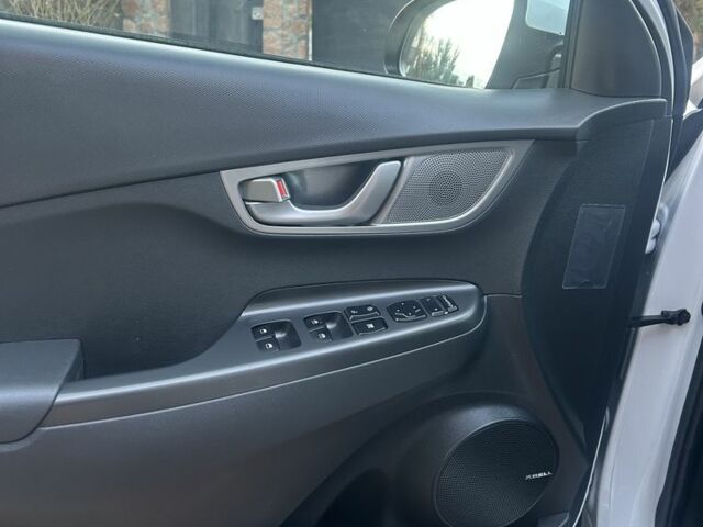 Белый Хендай Другая, объемом двигателя 0 л и пробегом 109 тыс. км за 16204 $, фото 20 на Automoto.ua