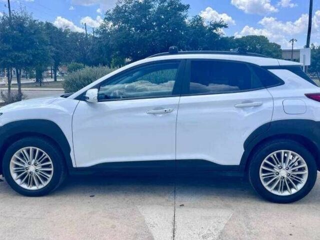 Белый Хендай Другая, объемом двигателя 2 л и пробегом 42 тыс. км за 5000 $, фото 5 на Automoto.ua