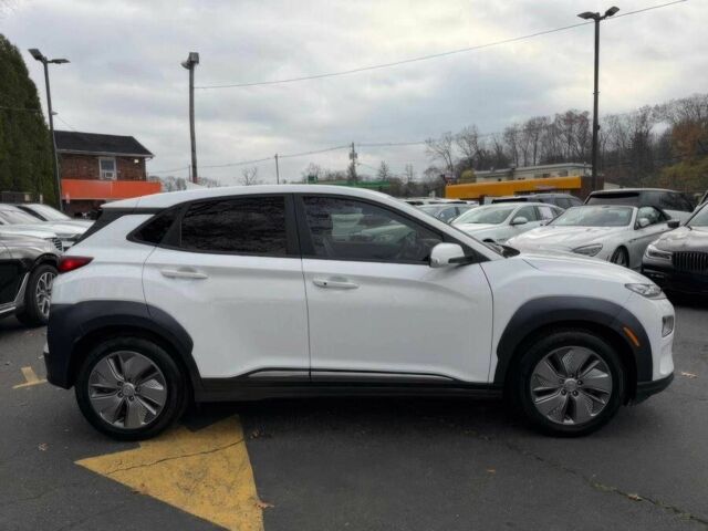 Белый Хендай Другая, объемом двигателя 0 л и пробегом 10 тыс. км за 14000 $, фото 2 на Automoto.ua