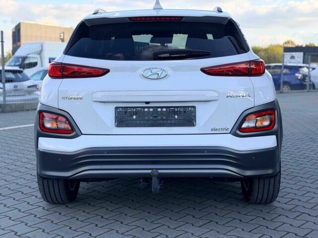 Белый Хендай Другая, объемом двигателя 0 л и пробегом 45 тыс. км за 12000 $, фото 5 на Automoto.ua