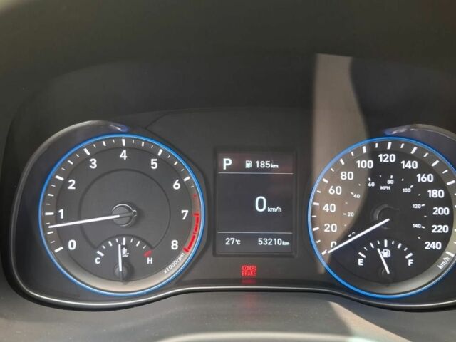 Белый Хендай Другая, объемом двигателя 2 л и пробегом 54 тыс. км за 12000 $, фото 11 на Automoto.ua