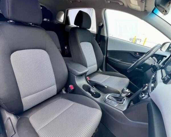 Белый Хендай Другая, объемом двигателя 2 л и пробегом 42 тыс. км за 5000 $, фото 13 на Automoto.ua