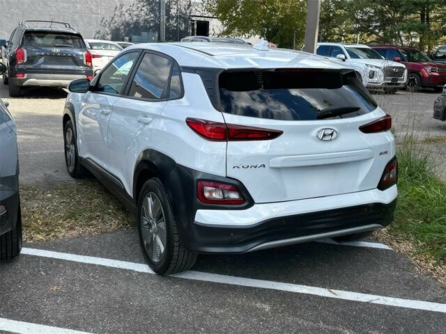 Белый Хендай Другая, объемом двигателя 0 л и пробегом 13 тыс. км за 14900 $, фото 3 на Automoto.ua