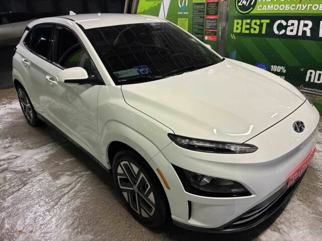 Белый Хендай Другая, объемом двигателя 0 л и пробегом 88 тыс. км за 20100 $, фото 7 на Automoto.ua