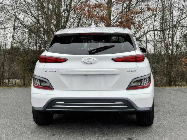 Белый Хендай Другая, объемом двигателя 0 л и пробегом 24 тыс. км за 11000 $, фото 5 на Automoto.ua