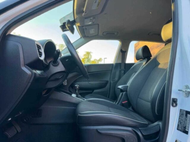 Белый Хендай Другая, объемом двигателя 1.6 л и пробегом 18 тыс. км за 4400 $, фото 9 на Automoto.ua