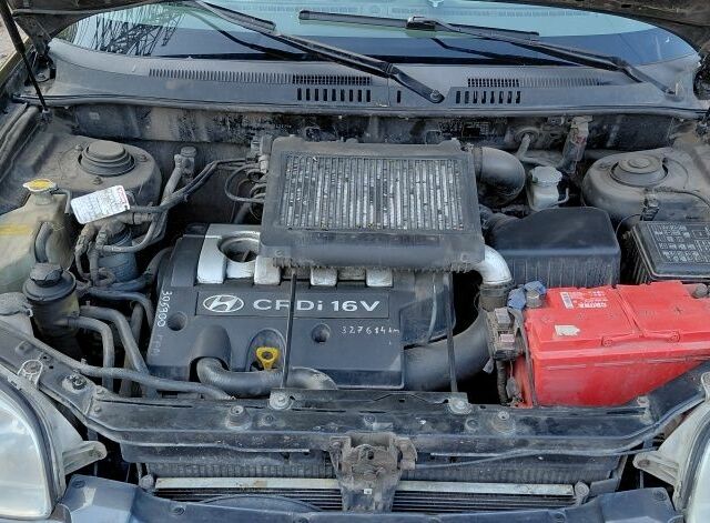 Чорний Хендай Інша, об'ємом двигуна 2 л та пробігом 390 тис. км за 3100 $, фото 7 на Automoto.ua