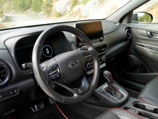 Черный Хендай Другая, объемом двигателя 1.6 л и пробегом 112 тыс. км за 21000 $, фото 5 на Automoto.ua