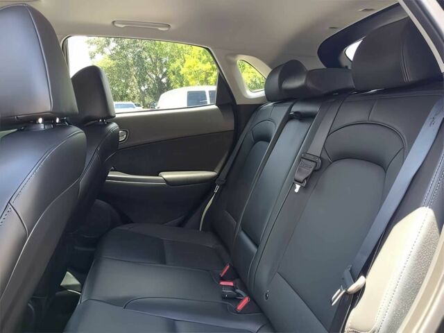 Чорний Хендай Інша, об'ємом двигуна 1.6 л та пробігом 11 тис. км за 8500 $, фото 9 на Automoto.ua