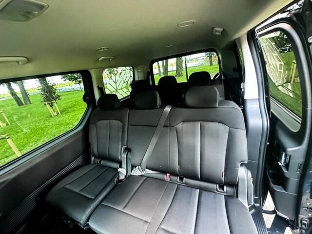 Чорний Хендай Інша, об'ємом двигуна 2.2 л та пробігом 62 тис. км за 37500 $, фото 7 на Automoto.ua