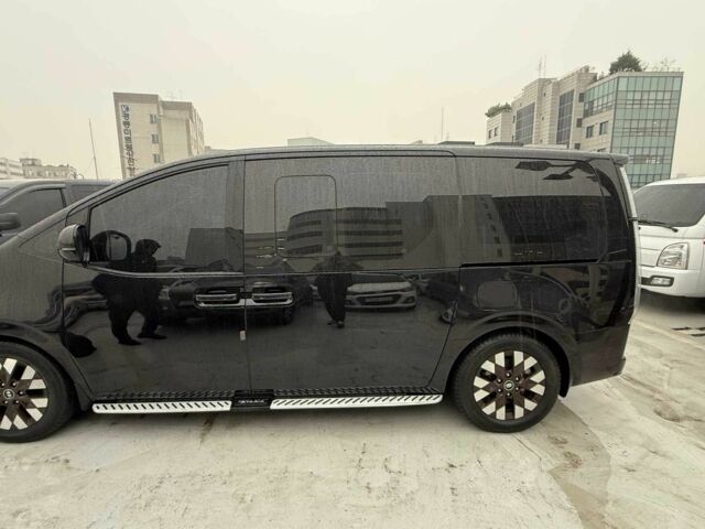 Чорний Хендай Інша, об'ємом двигуна 2.2 л та пробігом 104 тис. км за 27500 $, фото 3 на Automoto.ua