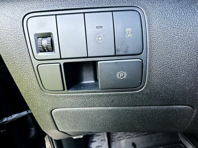 Чорний Хендай Інша, об'ємом двигуна 2.2 л та пробігом 62 тис. км за 37500 $, фото 16 на Automoto.ua