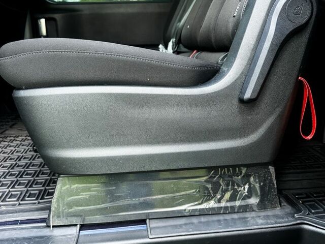 Чорний Хендай Інша, об'ємом двигуна 2.2 л та пробігом 62 тис. км за 37500 $, фото 11 на Automoto.ua