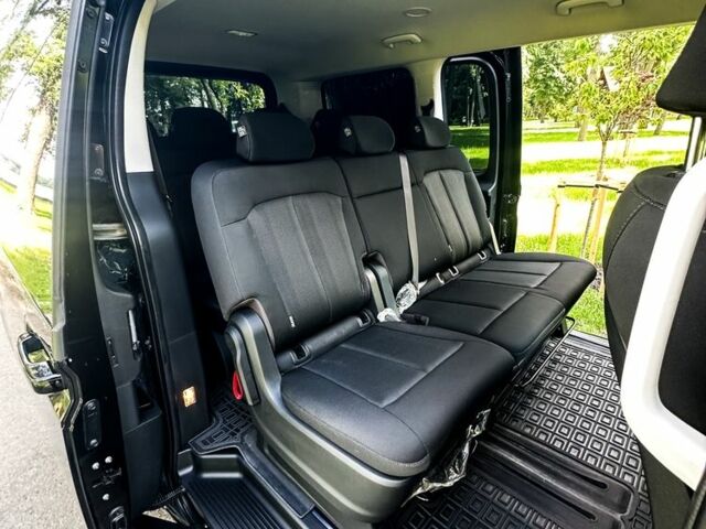 Чорний Хендай Інша, об'ємом двигуна 2.2 л та пробігом 62 тис. км за 37500 $, фото 10 на Automoto.ua