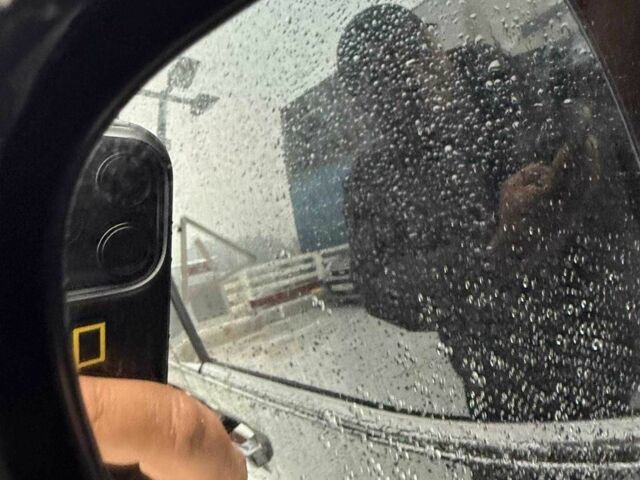 Чорний Хендай Інша, об'ємом двигуна 2.2 л та пробігом 104 тис. км за 27500 $, фото 6 на Automoto.ua