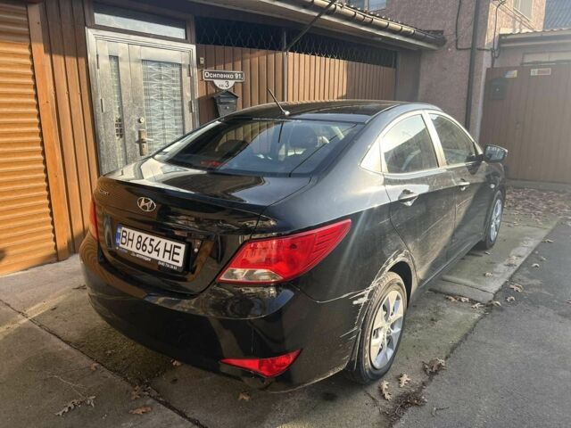 Чорний Хендай Інша, об'ємом двигуна 1.4 л та пробігом 10 тис. км за 10000 $, фото 7 на Automoto.ua