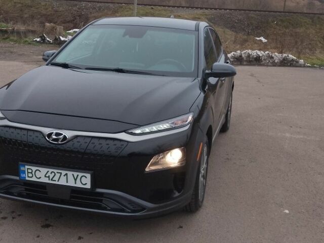 Чорний Хендай Інша, об'ємом двигуна 0 л та пробігом 115 тис. км за 16000 $, фото 6 на Automoto.ua