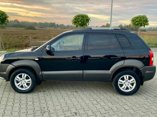 Черный Хендай Другая, объемом двигателя 2 л и пробегом 225 тыс. км за 8200 $, фото 6 на Automoto.ua