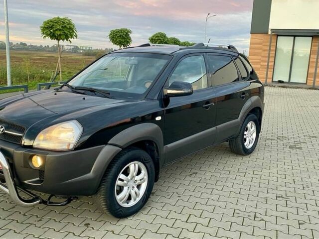 Черный Хендай Другая, объемом двигателя 2 л и пробегом 225 тыс. км за 8200 $, фото 2 на Automoto.ua