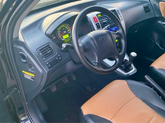 Черный Хендай Другая, объемом двигателя 2 л и пробегом 225 тыс. км за 8200 $, фото 11 на Automoto.ua