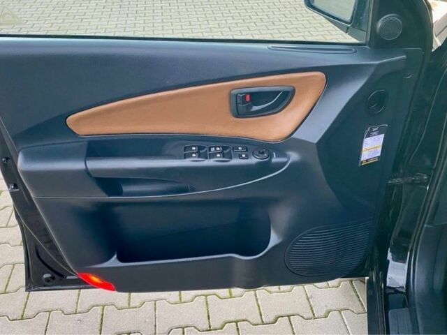 Черный Хендай Другая, объемом двигателя 2 л и пробегом 225 тыс. км за 8200 $, фото 19 на Automoto.ua