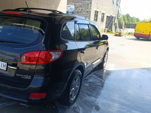 Черный Хендай Другая, объемом двигателя 2.7 л и пробегом 283 тыс. км за 8300 $, фото 2 на Automoto.ua