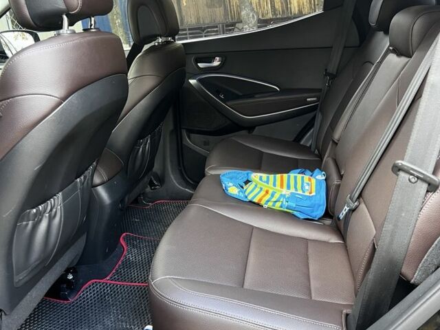 Черный Хендай Другая, объемом двигателя 2.2 л и пробегом 125 тыс. км за 15500 $, фото 6 на Automoto.ua