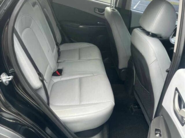 Черный Хендай Другая, объемом двигателя 1.6 л и пробегом 32 тыс. км за 14200 $, фото 10 на Automoto.ua