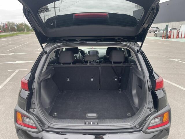 Черный Хендай Другая, объемом двигателя 2 л и пробегом 150 тыс. км за 15000 $, фото 10 на Automoto.ua