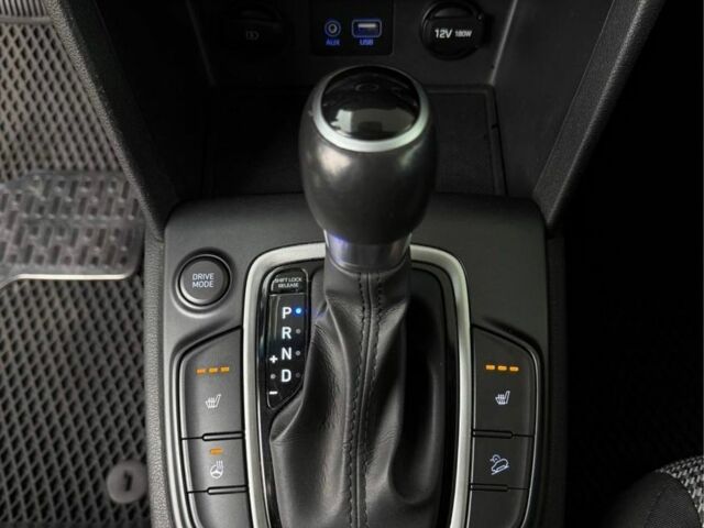 Черный Хендай Другая, объемом двигателя 0 л и пробегом 126 тыс. км за 13599 $, фото 23 на Automoto.ua