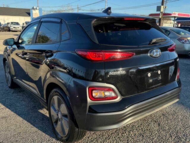 Черный Хендай Другая, объемом двигателя 0 л и пробегом 33 тыс. км за 1600 $, фото 5 на Automoto.ua