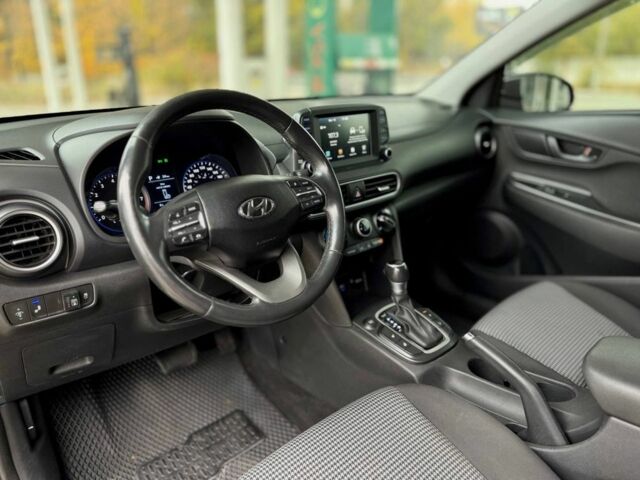 Черный Хендай Другая, объемом двигателя 0 л и пробегом 126 тыс. км за 13599 $, фото 7 на Automoto.ua