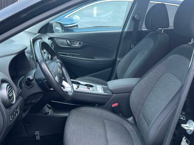 Чорний Хендай Інша, об'ємом двигуна 0 л та пробігом 149 тис. км за 18000 $, фото 9 на Automoto.ua