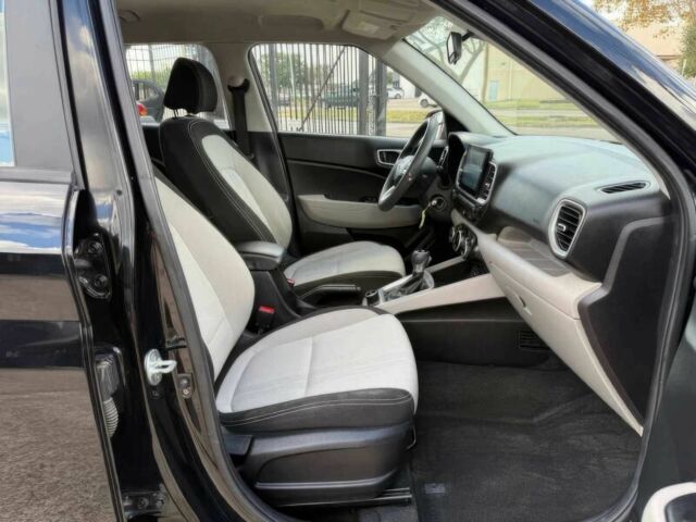 Чорний Хендай Інша, об'ємом двигуна 1.6 л та пробігом 32 тис. км за 4400 $, фото 9 на Automoto.ua