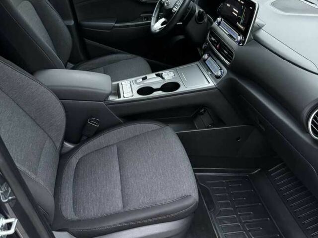 Черный Хендай Другая, объемом двигателя 0 л и пробегом 41 тыс. км за 20500 $, фото 11 на Automoto.ua