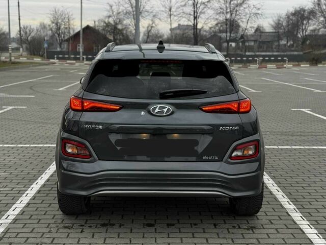 Черный Хендай Другая, объемом двигателя 0 л и пробегом 41 тыс. км за 20500 $, фото 2 на Automoto.ua