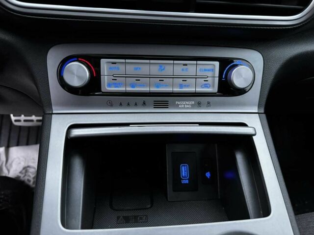 Черный Хендай Другая, объемом двигателя 0 л и пробегом 41 тыс. км за 20500 $, фото 17 на Automoto.ua