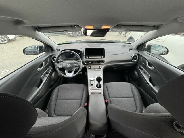 Черный Хендай Другая, объемом двигателя 2 л и пробегом 40 тыс. км за 18400 $, фото 10 на Automoto.ua