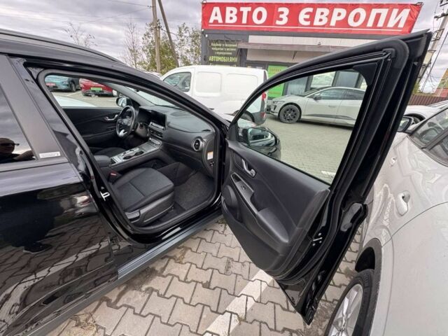 Черный Хендай Другая, объемом двигателя 2 л и пробегом 40 тыс. км за 18400 $, фото 13 на Automoto.ua