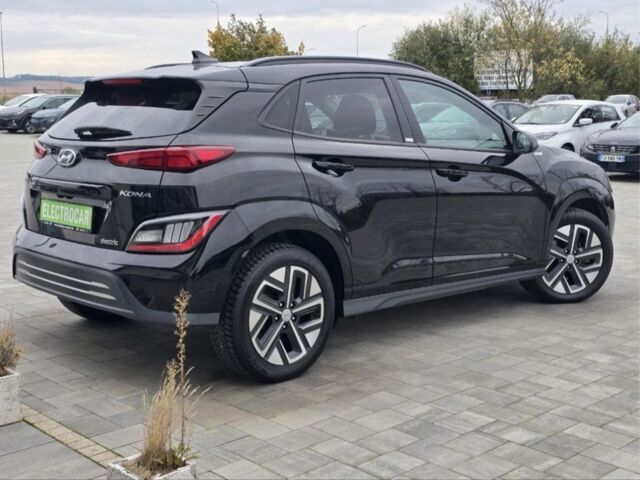 Черный Хендай Другая, объемом двигателя 2 л и пробегом 40 тыс. км за 18400 $, фото 6 на Automoto.ua