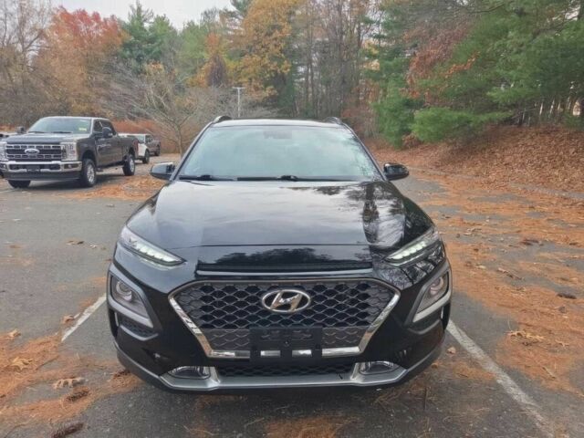 Черный Хендай Другая, объемом двигателя 1.6 л и пробегом 16 тыс. км за 11000 $, фото 1 на Automoto.ua