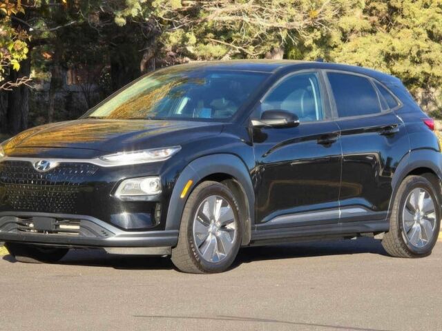 Черный Хендай Другая, объемом двигателя 0 л и пробегом 17 тыс. км за 8000 $, фото 2 на Automoto.ua