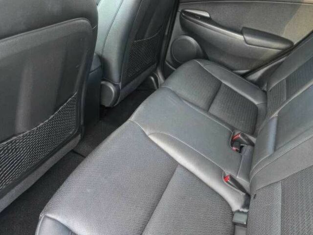 Черный Хендай Другая, объемом двигателя 0 л и пробегом 45 тыс. км за 11200 $, фото 9 на Automoto.ua