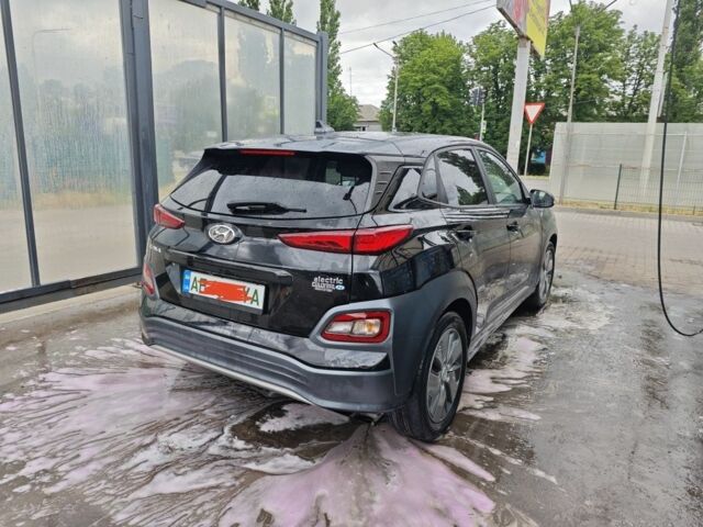 Черный Хендай Другая, объемом двигателя 0 л и пробегом 60 тыс. км за 17000 $, фото 2 на Automoto.ua