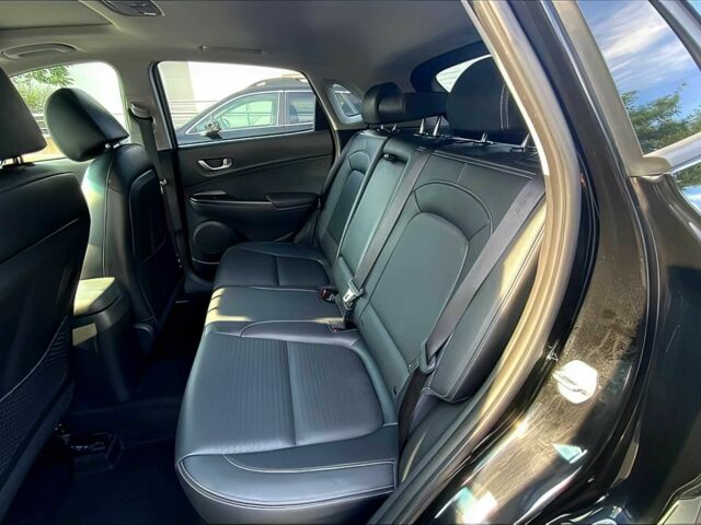 Черный Хендай Другая, объемом двигателя 1.6 л и пробегом 23 тыс. км за 9660 $, фото 9 на Automoto.ua