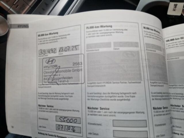 Черный Хендай Другая, объемом двигателя 2 л и пробегом 40 тыс. км за 18400 $, фото 23 на Automoto.ua