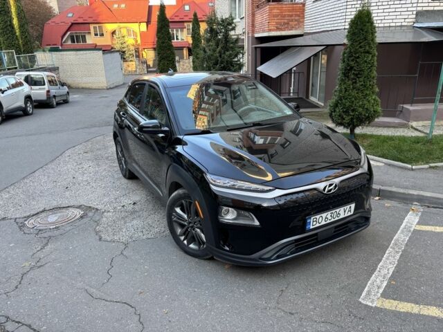 Черный Хендай Другая, объемом двигателя 0 л и пробегом 165 тыс. км за 15999 $, фото 2 на Automoto.ua