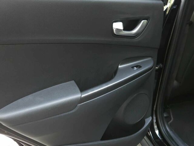 Черный Хендай Другая, объемом двигателя 0 л и пробегом 141 тыс. км за 18350 $, фото 10 на Automoto.ua